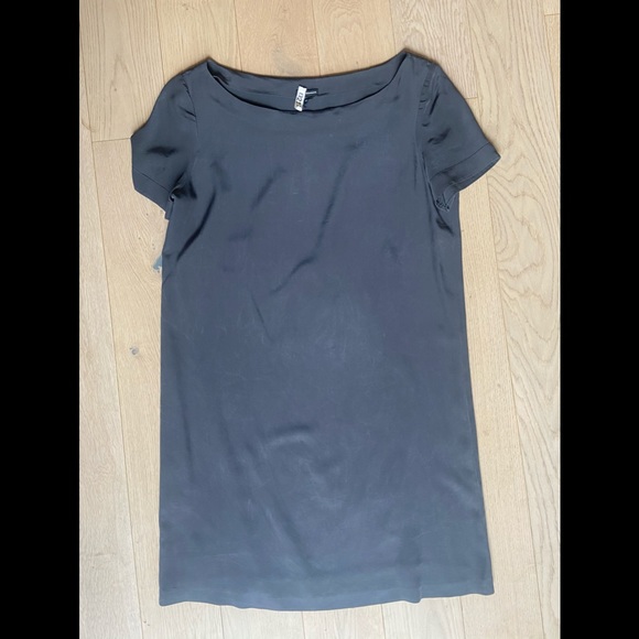 Silk Dress, Club Monaco - Picture 1 of 2